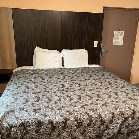 University Manor Inn Buffalo Zewnętrze zdjęcie