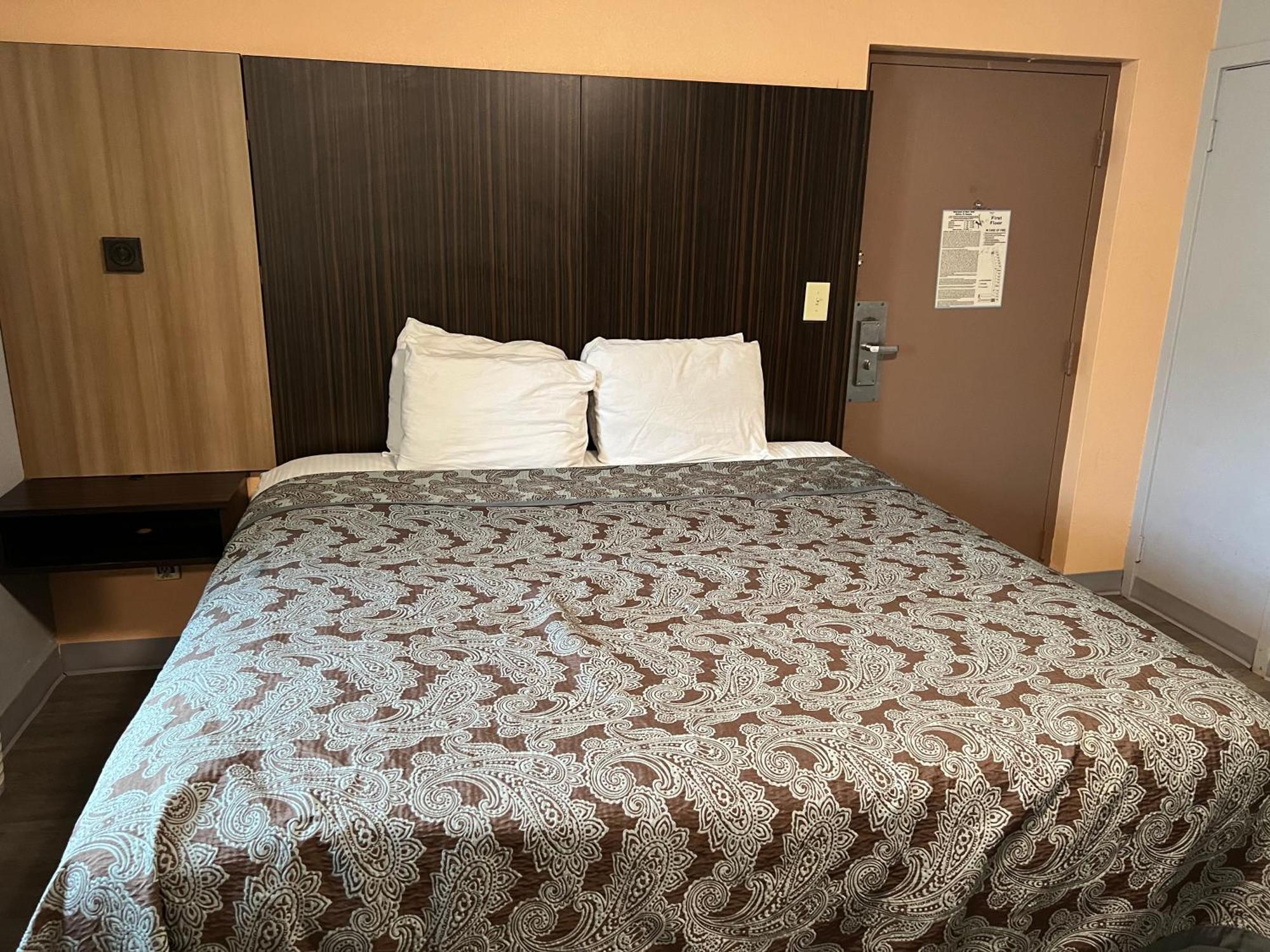 University Manor Inn Buffalo Zewnętrze zdjęcie