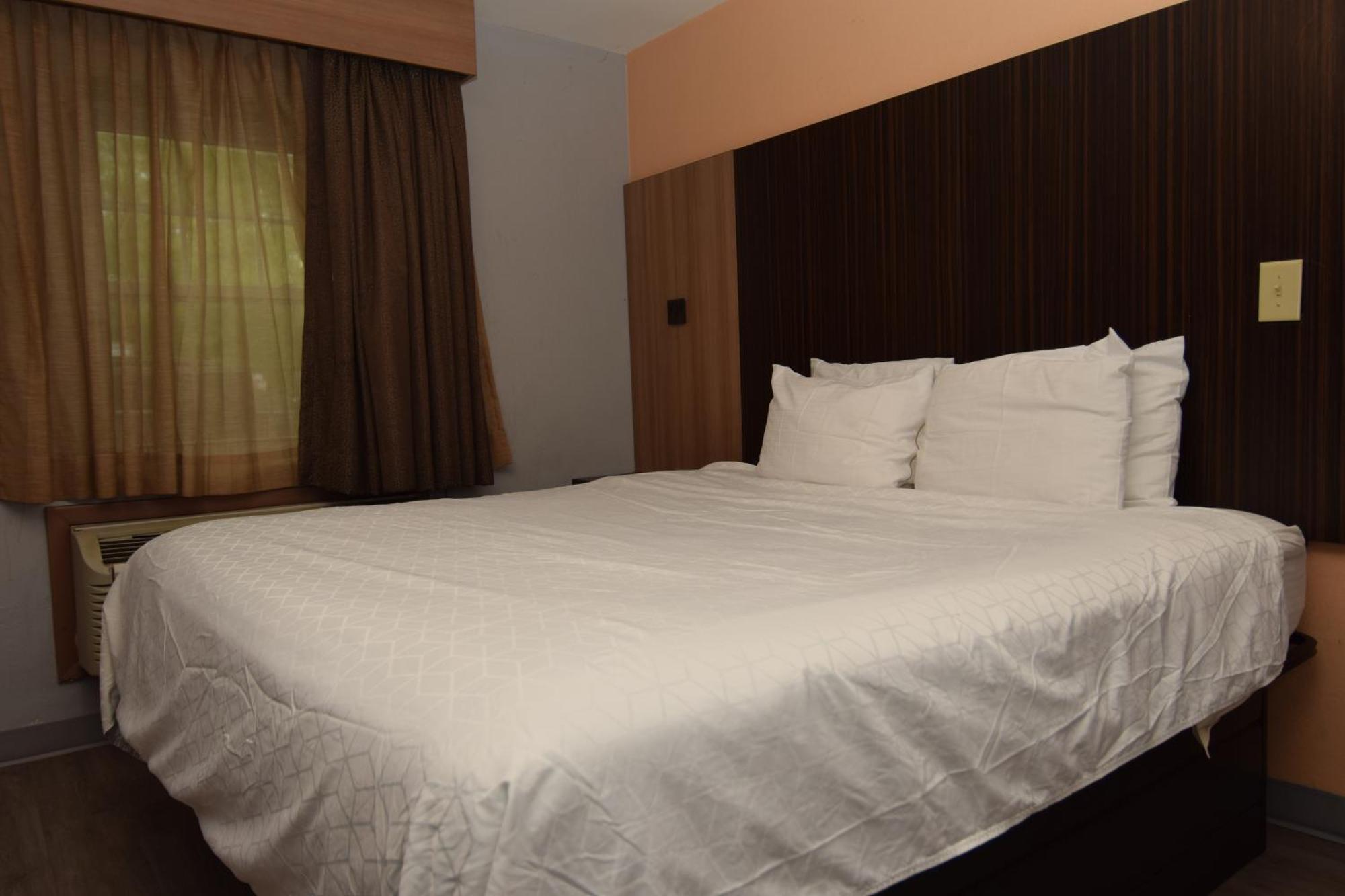 University Manor Inn Buffalo Zewnętrze zdjęcie