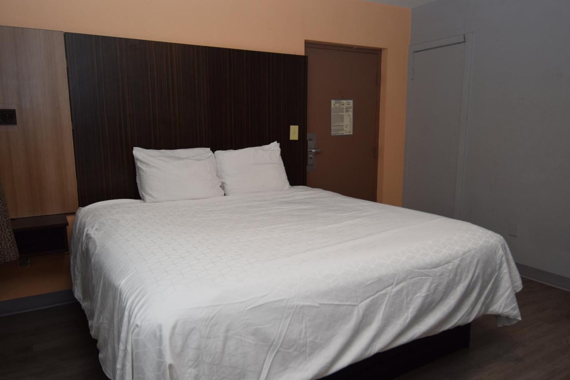 University Manor Inn Buffalo Zewnętrze zdjęcie