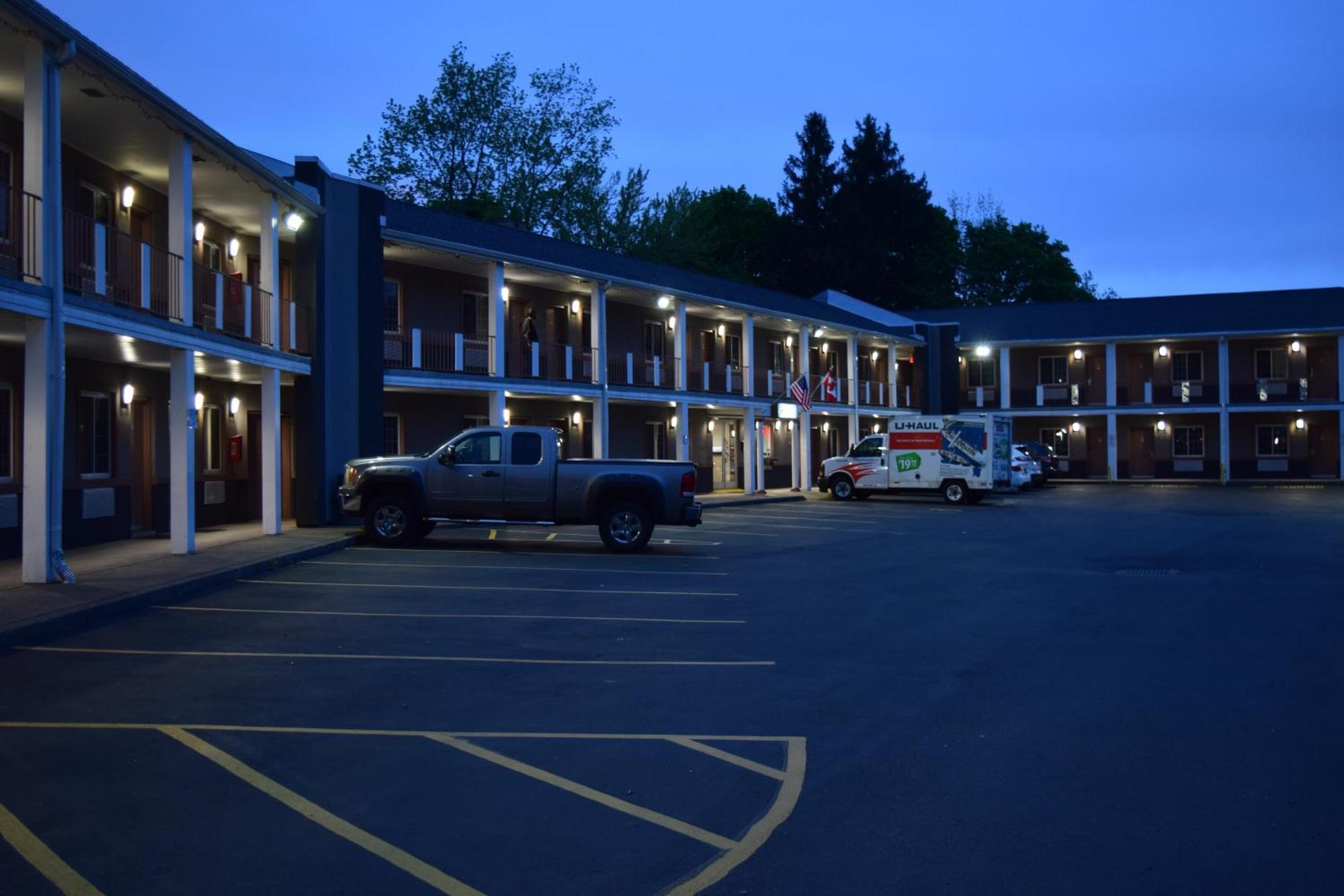 University Manor Inn Buffalo Zewnętrze zdjęcie